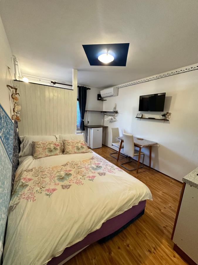 Apartma Angelika Portorož Eksteriør bilde